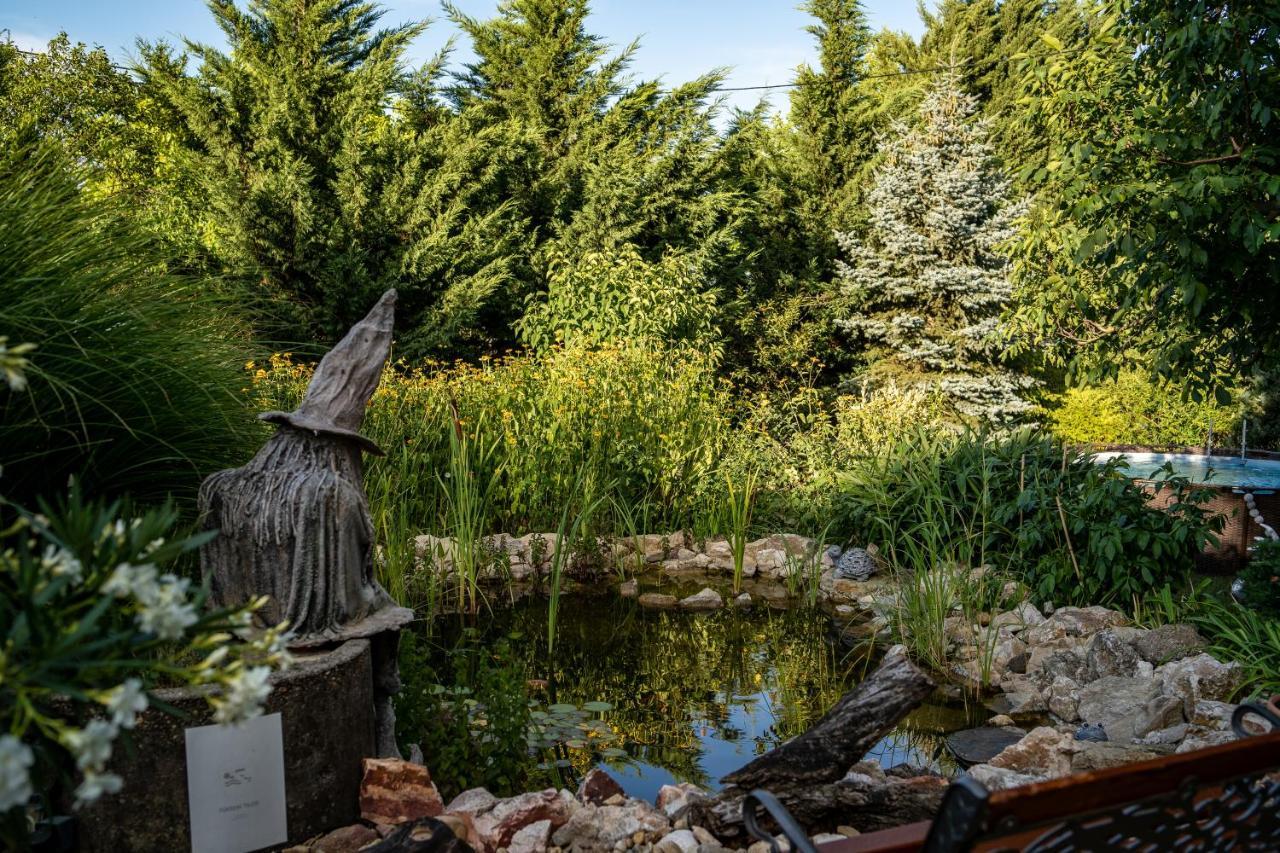 Vendeghaz A Hegyen Villa Budapest Exteriör bild